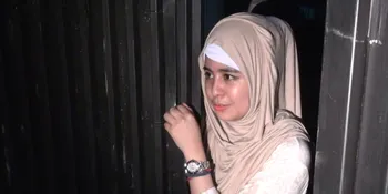 Diskusi Tentang Hijab, Risty Tagor Hindari Bicara Perceraian