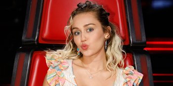 Disorot Karena Sensasi, Ini Talenta Nyata &#38; Sisi Lain Miley Cyrus