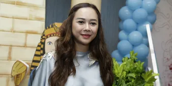 Ditanya Soal Kemungkinan Berhijab, Aura Kasih Tak Mau Ikut-Ikutan Tren