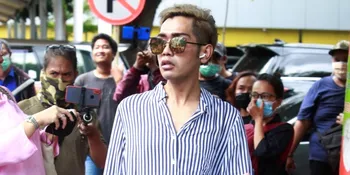 Ditanya Soal Pernah Jalin Hubungan Sesama Jenis dengan Aktor RR, Kim Hawt: Sampai Bingung Gua Jawabnya