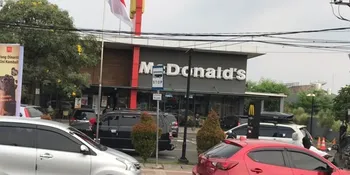 Ditegur Satpol PP, Gerai McDonald's Joglo Hentikan Layanan Ojol 'McD BTS Meal'