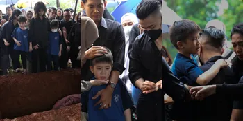 10 Potret Jeje dan Jojo Anak Stevi Agnecya di Pemakaman Sang Bunda, Didampingi Sang Kakak - Tangis si Kecil Pecah