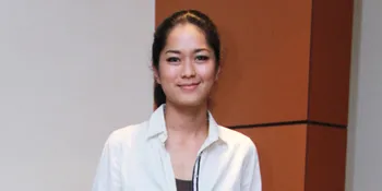 Ditodong Ponakan, Prisia Nasution Siapkan Banyak Amplop Lebaran