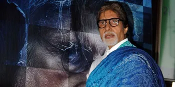 Dituding Lecehkan Bendera Negara, Amitabh Bachchan Dituntut Fans