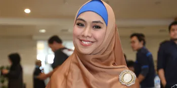 Dituduh Ustadzah Palsu, Oki Setiana Dewi Dapat Dukungan Netizen