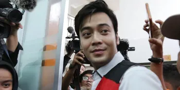 Dituntut 10 Bulan Penjara, Kriss Hatta Bandingkan Kasusnya dengan Jefri Nichol