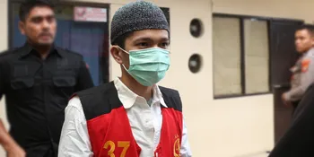 Dituntut Jaksa 4 Tahun Penjara dan Denda 1 Miliar, Tersangka Penyebaran Video Porno Rebecca Klopper Tidak Terima