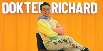 Diwakili Kuasa Hukumnya, Dokter Richard Lee Beri Pembelaan Setelah Ditahan Terkait Kasus Akses Ilegal