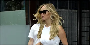 Diwarnai Pemberontakan, Intip Trailer Baru 'MOCKINGJAY' Part 2