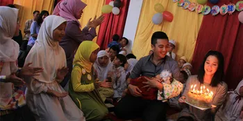 Doa Anak Yatim Jadi Kado Ulang Tahun Fanny Fabriana