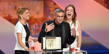 Drama Lesbian Sabet Palme d'Or Cannes Film Festival 2013