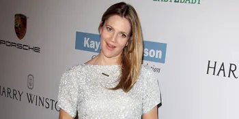 Drew Barrymore: Kehamilan Pertama Sangat Menakutkan!