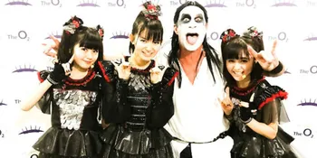 Drummer Red Hot Chili Peppers Tampil Bareng Babymetal