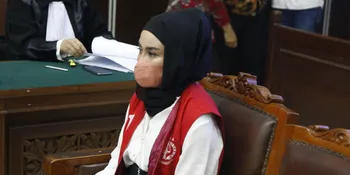 Dua Bulan Ditahan di Penjara, Medina Zein Menangis Kangen Anak