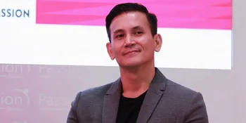 Duda &#38; Janda, Marcelino Lefrandt Beberapa Kali Jalan Bareng Marshanda