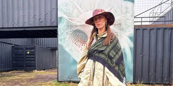 Dukung Palestina, Alana Hadid Kakak Gigi Hadid Bikin Rumah Produksi Watermelon Pictures