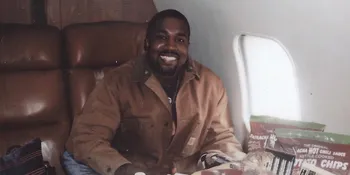 Dukung Trump, Kanye West Dihujat & Diunfollow Sesama Artis Plus The Kardashians!