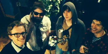 Duo Mantan Personil The Coral Ini Bikin Album Baru