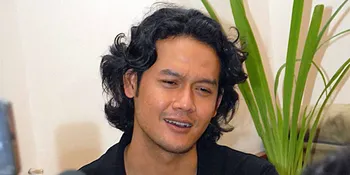 Dwi Sasono Jual Istri Sendiri di Film 'HATI KE HATI'