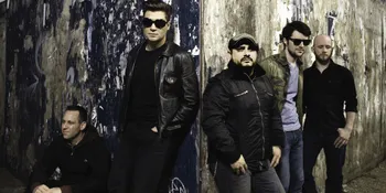 [Eksklusif] Taking Back Sunday Curhat Pada Lagu 'Flicker, Fade'?