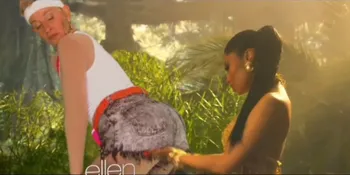 Ellen DeGeneres Tirukan Goyang 'Anaconda' Nicki Minaj, Sukses?