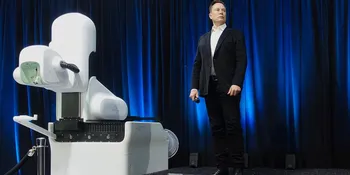 Elon Musk Duga Ledakan Tesla Cybertruck di Hotel Trump Bisa Terkait Aksi Terorisme