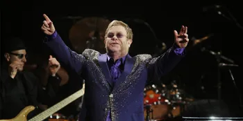 Elton John Minta Boikot Dolce & Gabbana