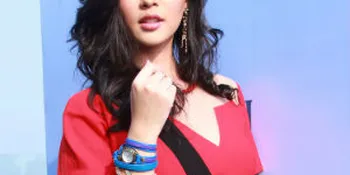 Elvira Devinamira: Yuk Rawat Indahnya Pesona Indonesia!