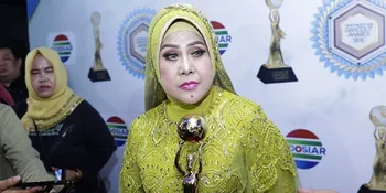 Elvy Sukaesih Positif Covid-19, Sempat Jalani 19 Hari Perawatan di Rumah Sakit