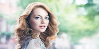 Emma Stone Menimbulkan Kericuhan di Bandara?
