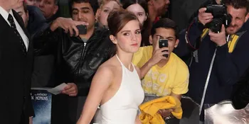 Emma Watson Tampil Bak Bidadari Putih di Premiere 'NOAH'