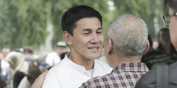 Enggan Bikin Repot, Ibunda Vino G Bastian Sudah Siapkan Kain Kafan Sendiri