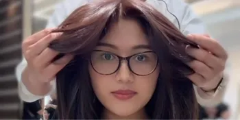 Erina Gudono Tampil Segar dengan Rambut Bob, Tas Mewahnya Turut Jadi Sorotan
