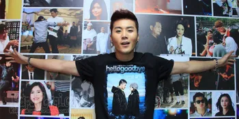 Eru Bawakan Lagu 'Kemesraan' Milik Iwan Fals Dalam Konsernya