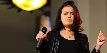 Eva Celia Tolak Jawab Soal Ibunya dan Ariel NOAH