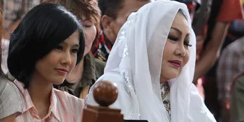 Eza Gionino: Ardina Rasti Pernah Hampir Dibunuh Ibunya Sendiri