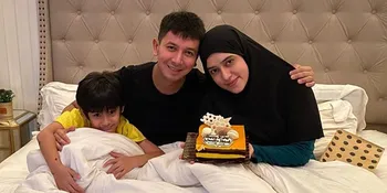 Fairuz A Rafiq Ulang Tahun, Dapat Kejutan Dari Suami dan Anak