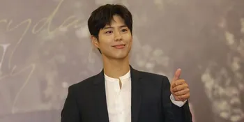 Fan Meeting di Jakarta, Aksi Menari Park Bo Gum Bikin Gemas