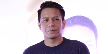 Fans Sejak Masih Muda, Ariel Noah Akhirnya Bisa Foto Bareng Liam Gallagher Setelah 18 Tahun