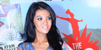 Farah Quinn Kangen Nasi Minyak Palembang