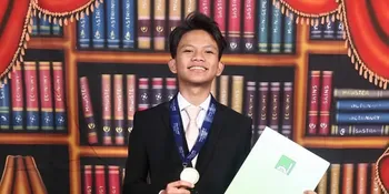 Farel Prayoga Lulus SMP, Wisuda Ditemani Keluarga Manajer