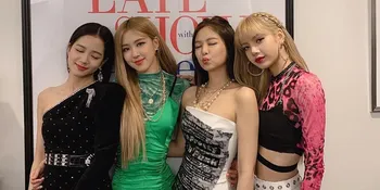 Fashion BLACKPINK di 'The Late Show', Pakai Kaos Seharga Rp 400 Ribuan