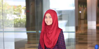 Fatin Nyanyi &#34;Sakitnya Tuh Disini&#34;, Seperti Apa Ya?