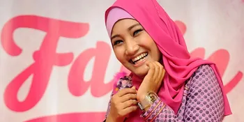 Fatin Shidqia Lubis Grogi Nyanyi di Depan Presiden