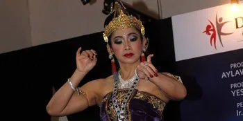 Feny Rose Akui Tertarik Dengan Tari Gandrung