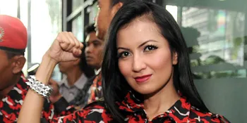 Five Vi Tampil Galak di Kantor KPK