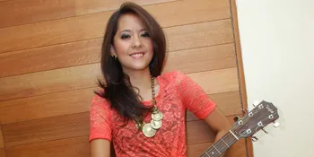 Fokus Musik, Lala Karmela Rela Menjomblo