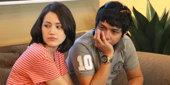 [FOTO] Adelia Berhijab Biru, Dampingi Pasha Upacara Pelantikan