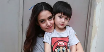 [FOTO] Ajari Musik Sejak Dini, Anak Fairuz A. Rafiq Kursus Piano