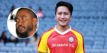 FOTO: Arie Untung Pose Bareng Syekh Puji KW Super